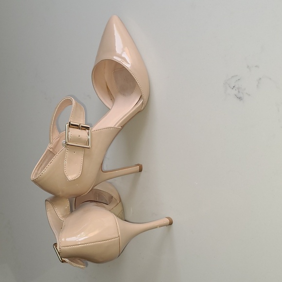 Just Fab never worn nude colour heels, size 8.5, 4" heel - Picture 3 of 7
